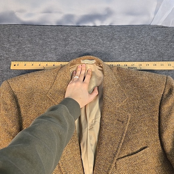 Orvis X Harris Tweed Mens 48R Brown Herringbone Sport Coat Scottish Wool - Picture 14 of 15
